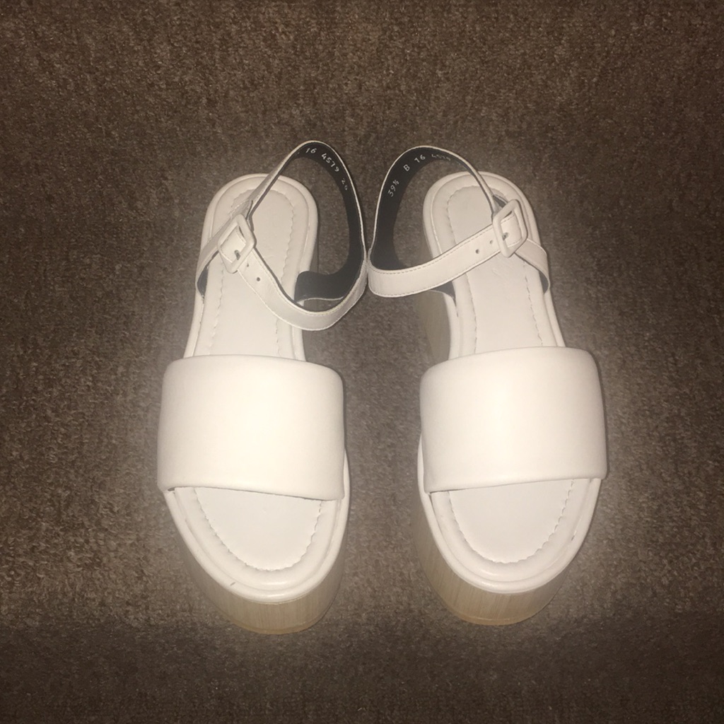 Nwt Authentic Robert Clergerie White Platform Sandals